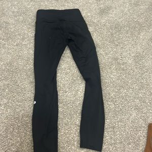 lululemon black leggings size 2